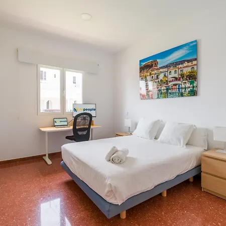 Garden House Villa *