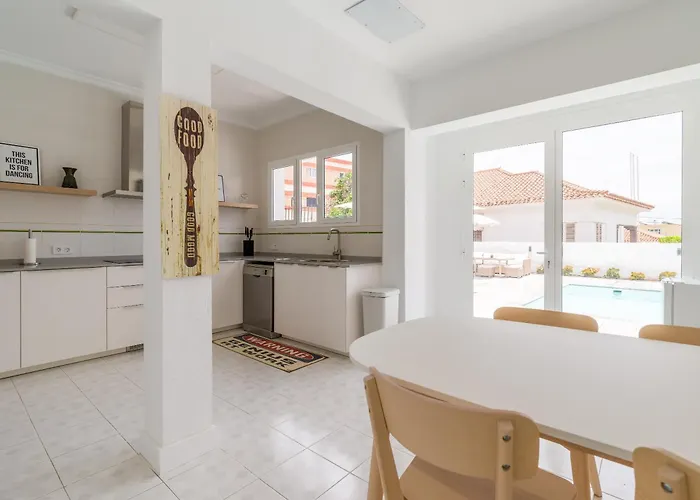 Garden House Βίλα *