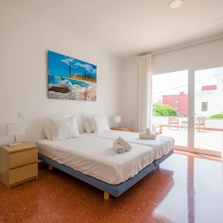 Garden House Villa *