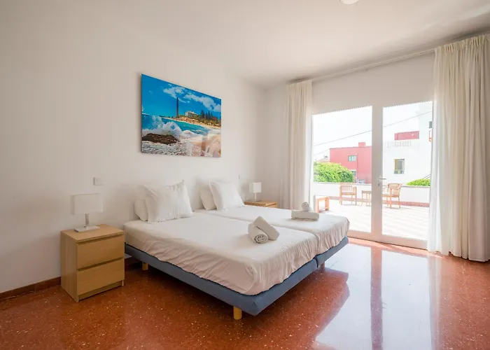 Garden House Villa *